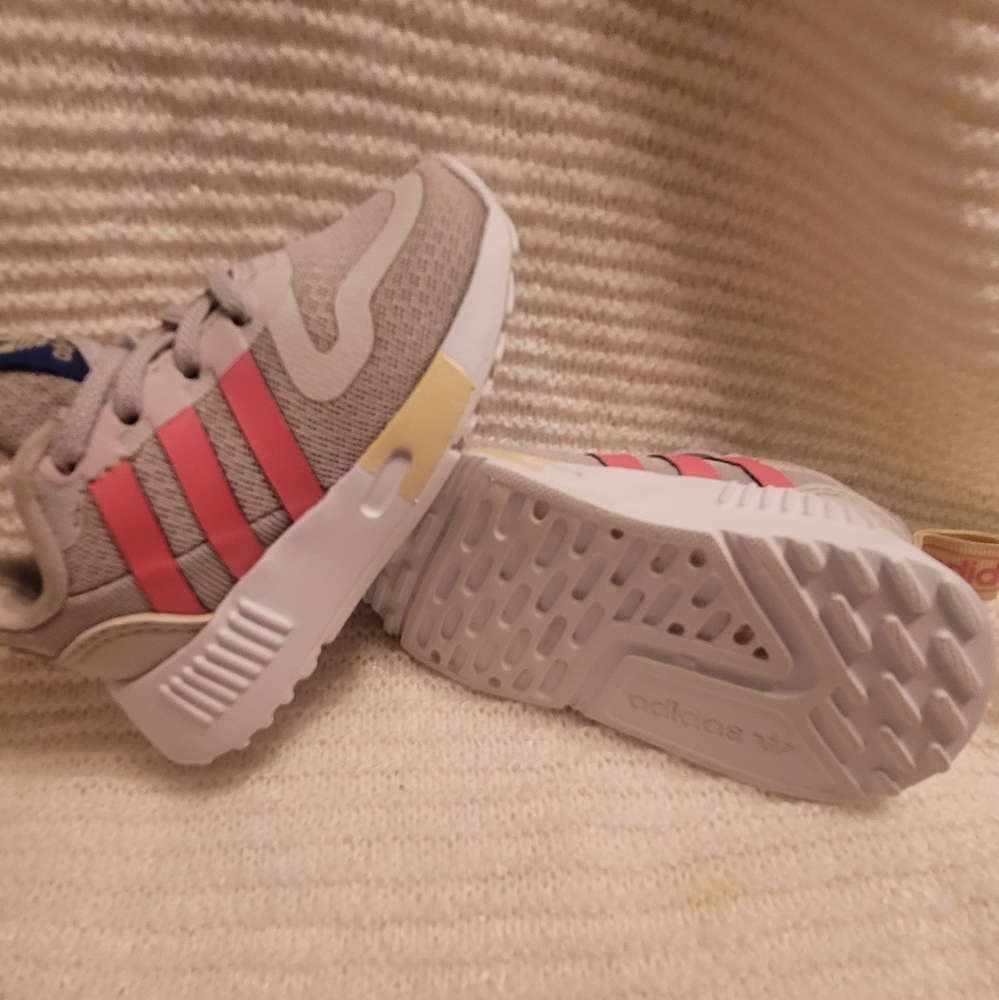 Shoe